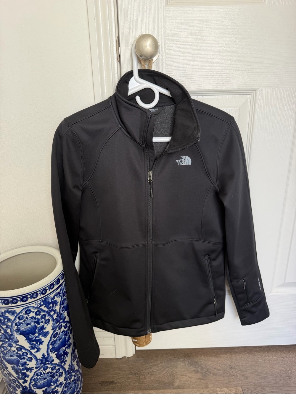 The North Face Black Softshell Ski Jacket - Full Zip
